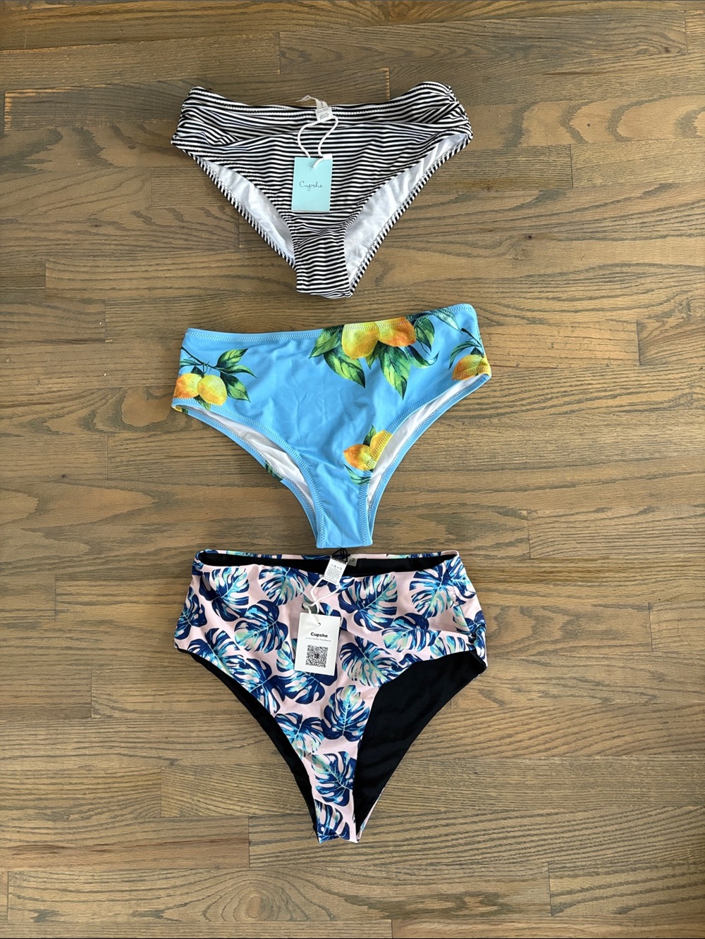 2 NWT Cupshe M Bikini Bottoms 
1 NWOT Cupshe M Bikini Bottom